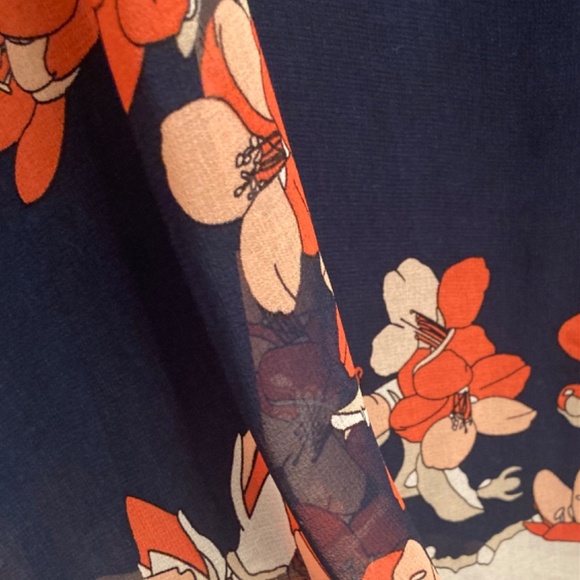 Max Studio - sz L chiffon sleeveless dress - fully lined - navy w flowers - Picture 6 of 8